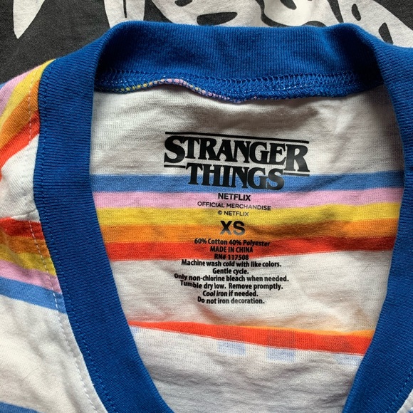 Stranger Things T-shirt - Picture 2 of 3